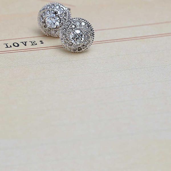 DIAMONDEDUCATION Buying a diamond doesn't have to be confusing. David Douglas Diamonds & Jewelry Marietta, GA