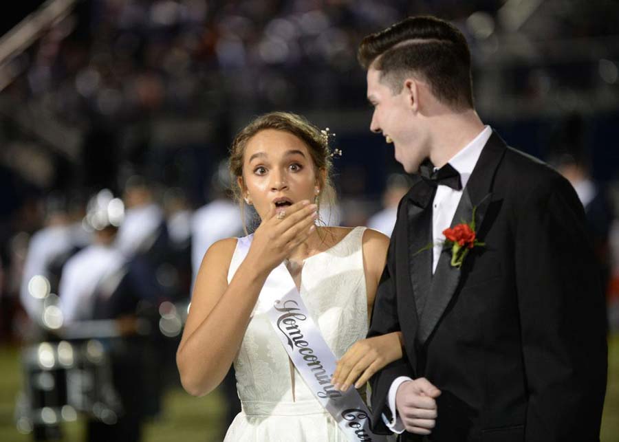  LHS Homecoming Queen, 2019. Photo Credit - Johnny Walker mdjonline.com David Douglas Diamonds & Jewelry Marietta, GA