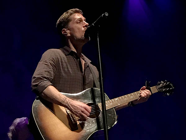 Music Friday: Rob Thomas Tells a Story of Empathy and Love in 2009's ‘Her Diam